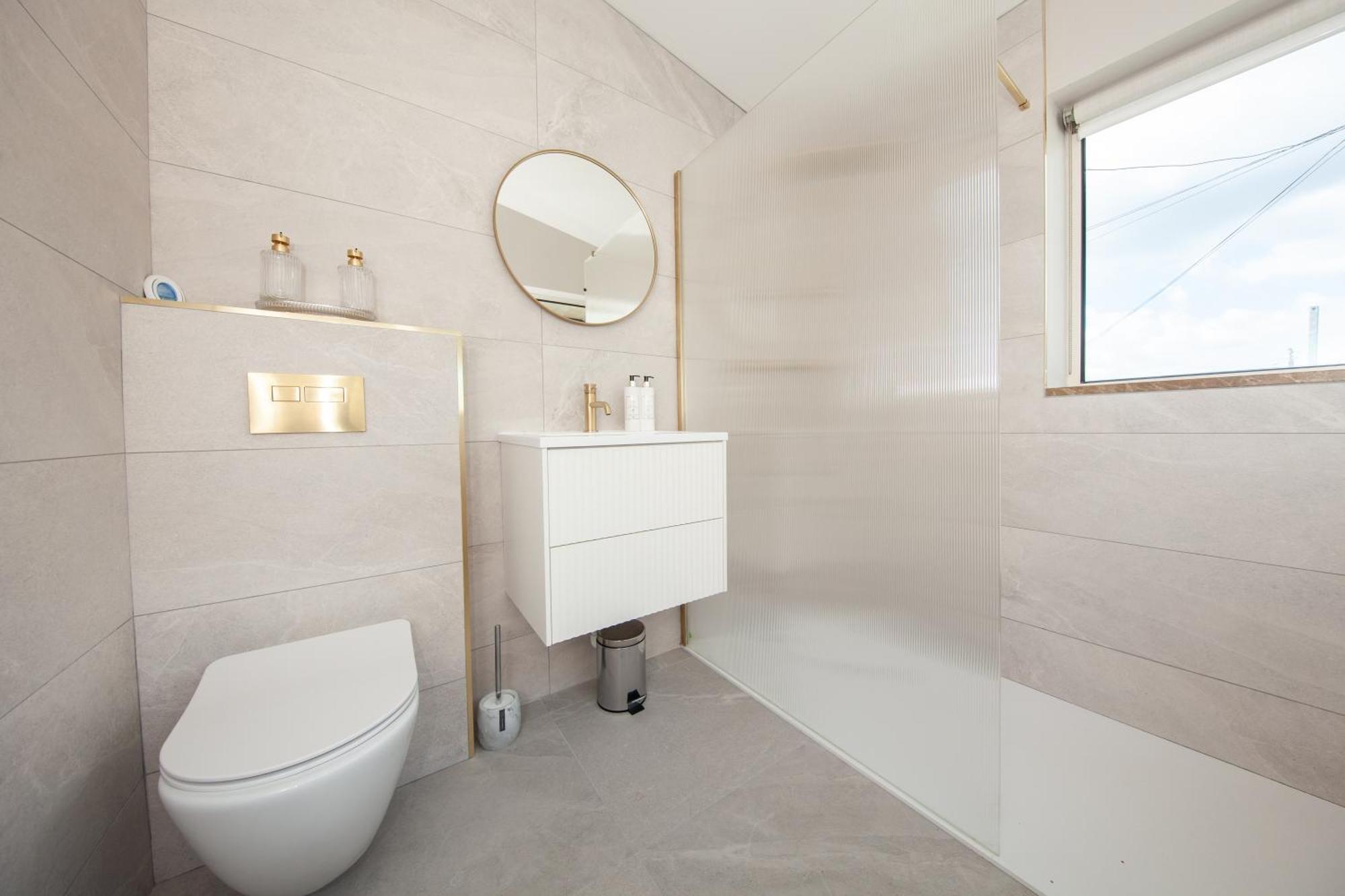 Luxe 4 Retreat With 3 Bedrooms